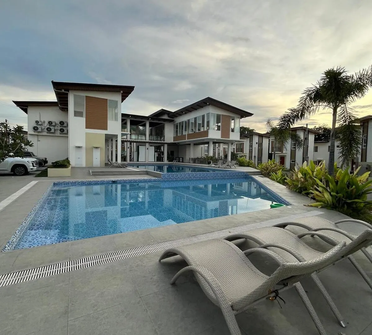 Apartment A&T Residence-Panglao